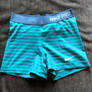 Nike pro compressions